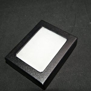 Caja de exposición con tapa de cristal