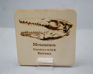 Tarjeta de madera Mosasaurus